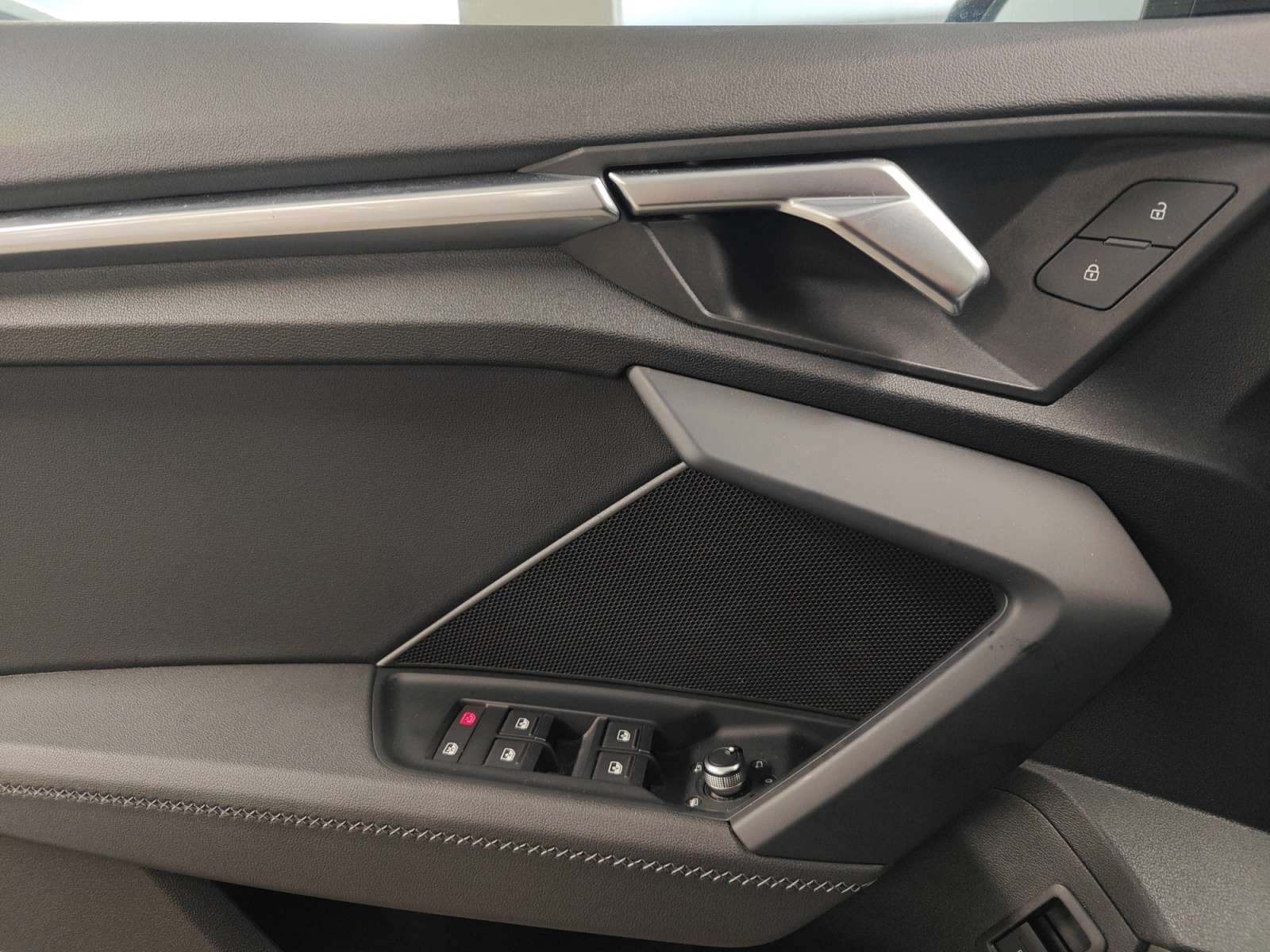 oem_vo_bonavalpremium_2124_2025111721004828.jpg