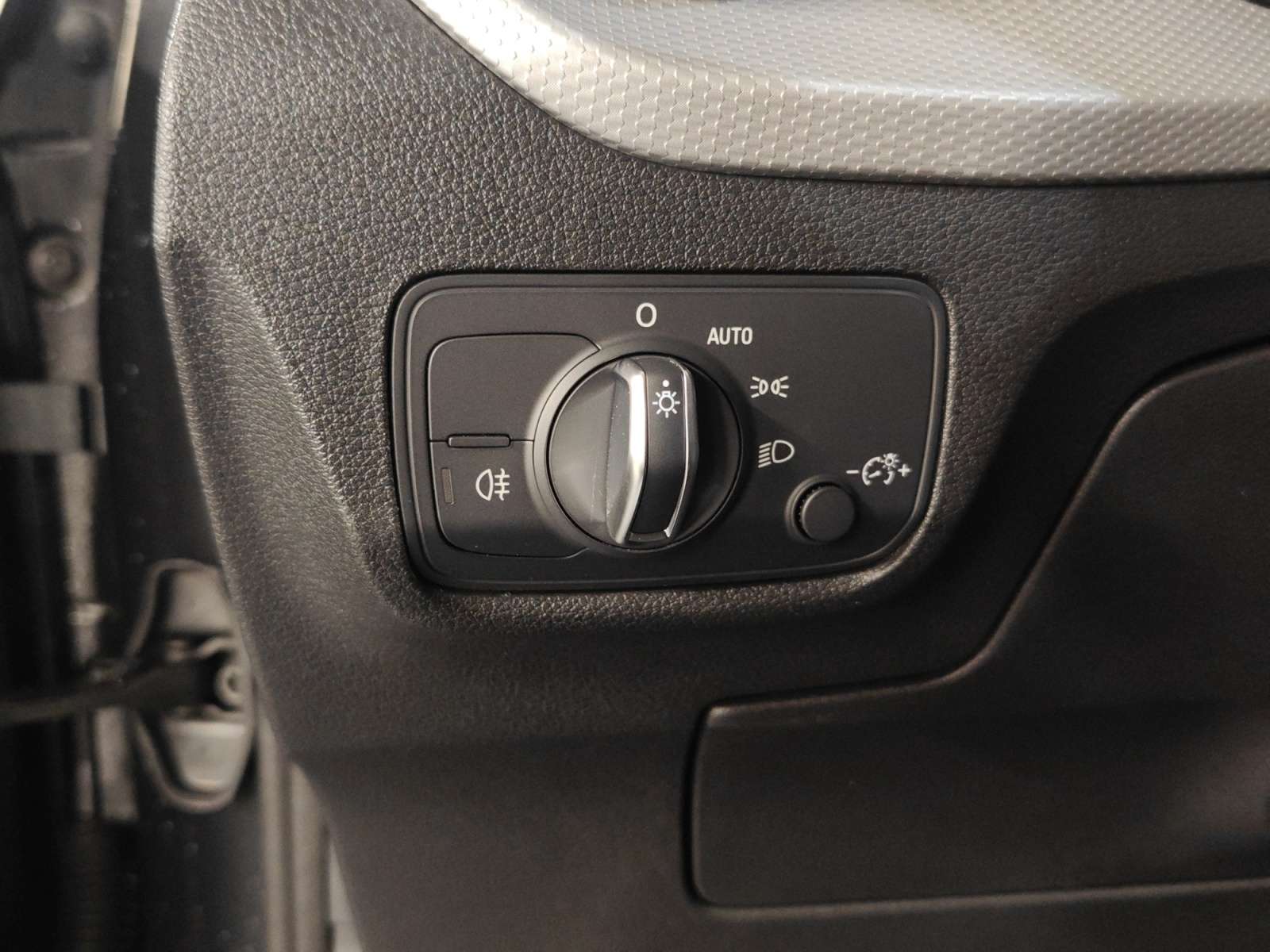 oem_vo_bonavalpremium_2401_2026042014152912.jpg