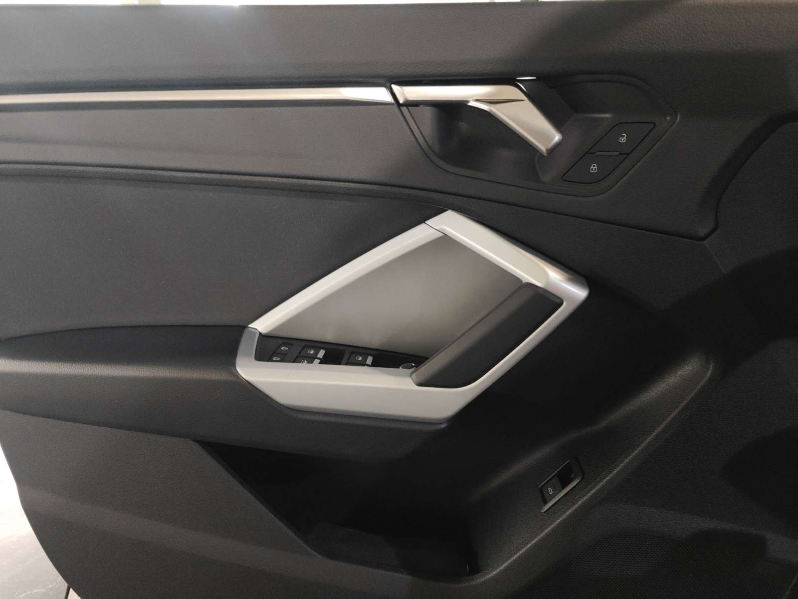 oem_vo_bonavalpremium_2404_2026042410333713.jpg