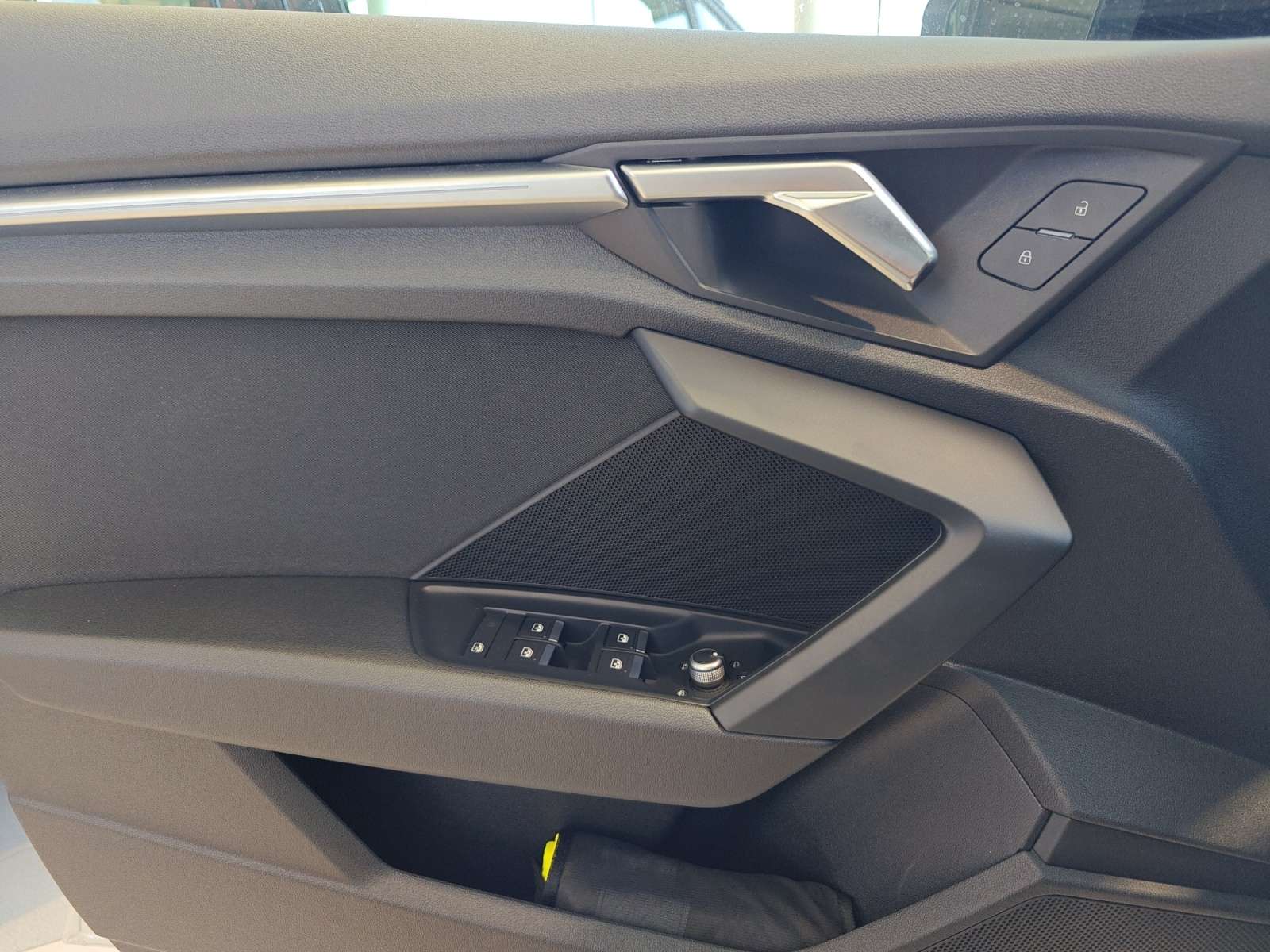 oem_vo_bonavalpremium_2490_2026081221001213.jpg