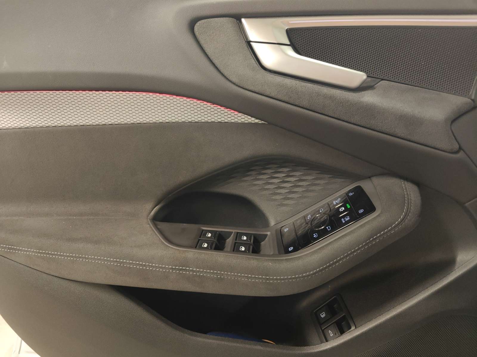 oem_vo_bonavalpremium_2501_2026082414152413.jpg