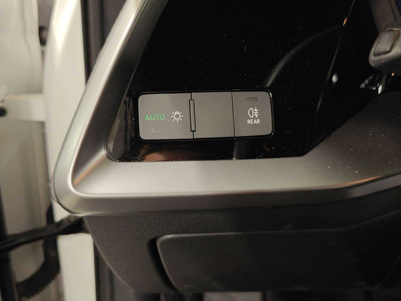 oem_vo_bonavalpremium_2504_2026081714152812.jpg