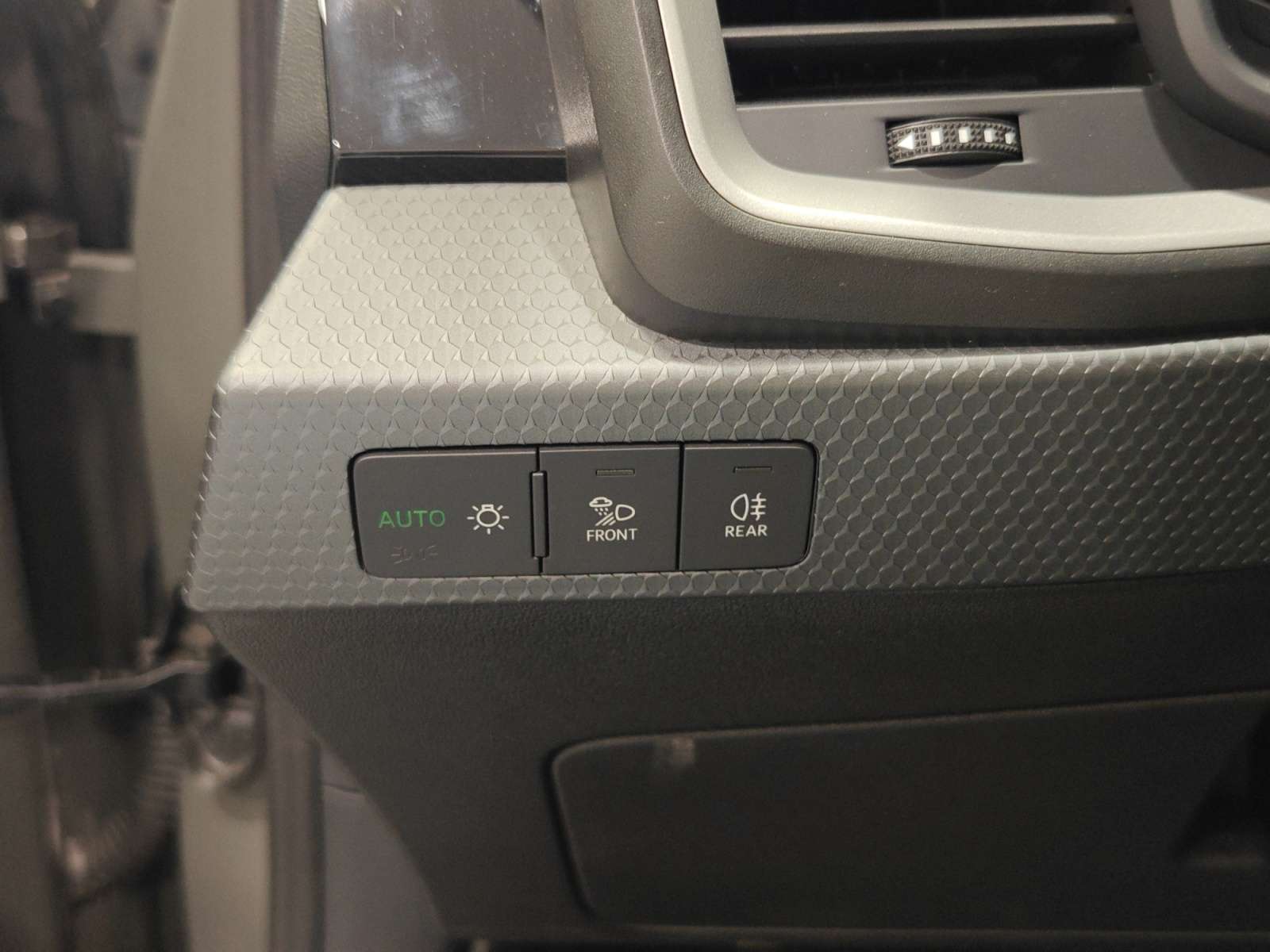 oem_vo_bonavalpremium_2506_2026092814152112