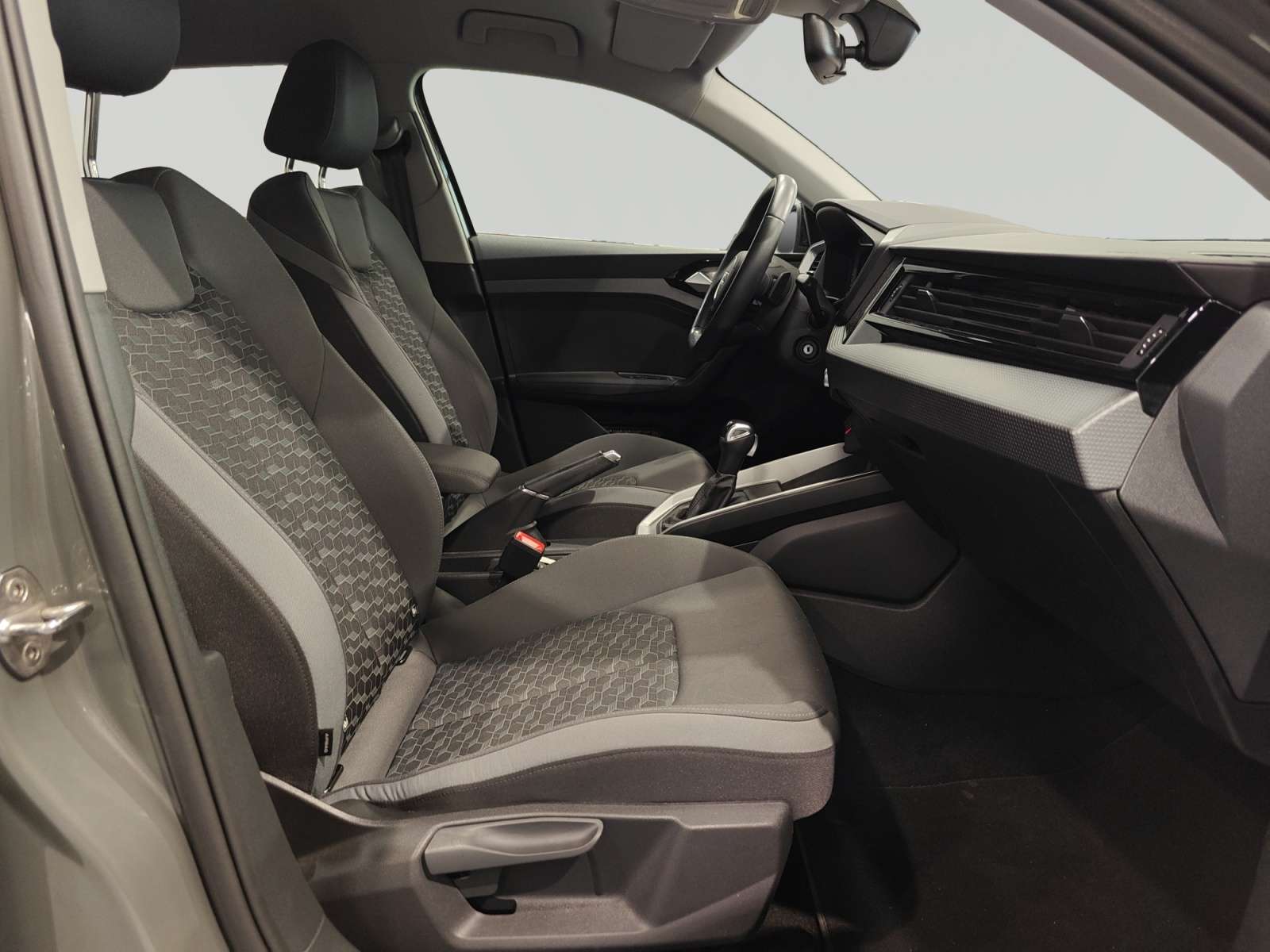 oem_vo_bonavalpremium_2506_202609281415215